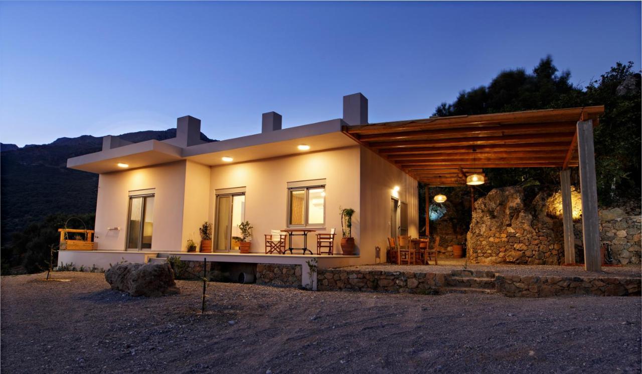Almond Cottage With A Sea View Above بلاكاس المظهر الخارجي الصورة